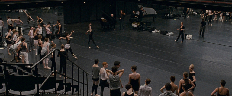 Cinematography Analysis Of Black Swan (In Depth) - Color Culture