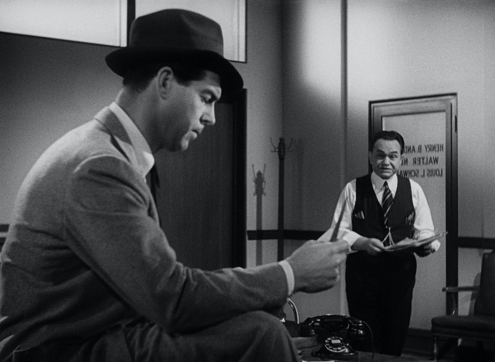 Cinematography Analysis Of Double Indemnity (In Depth)