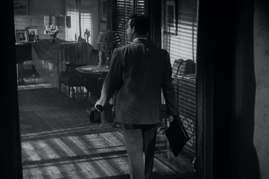 Cinematography Analysis Of Double Indemnity (In Depth)