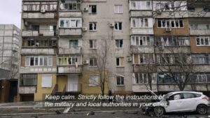 20 days in mariupol cinematography by evgeniy maloletka day establishing shot hard light sunlight car shot 056