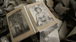 20 days in mariupol cinematography by evgeniy maloletka day establishing shot hard light sunlight shot 011