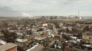 20 days in mariupol cinematography by evgeniy maloletka day establishing shot hard light sunlight shot 045