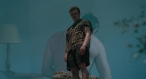 aftersun cinematography by gregory oke exterior day wide shot establishing shot soft light sunlight shot 015