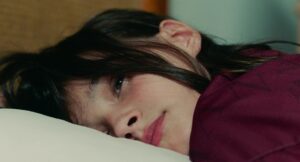 aftersun cinematography by gregory oke interior day wide shot establishing shot hard light daylight shot 005