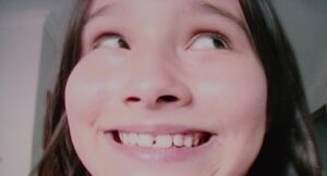 aftersun cinematography by gregory oke interior day wide shot establishing shot hard light daylight shot 069