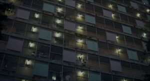 american gangster cinematography by harris savides establishing shot artificial light shot 034