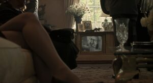 american gangster cinematography by harris savides interior extreme close up artificial light shot 070