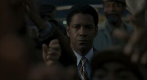 american gangster cinematography by harris savides night medium shot artificial light shot 003