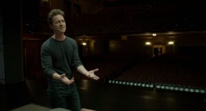 birdman cinematography by emmanuel lubezki night medium close up artificial light shot 069