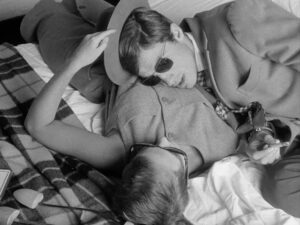 breathless cinematography by raoul coutard day establishing shot side lighting daylight shot 015