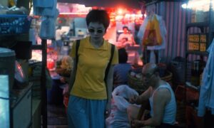 chungking express cinematography by christopher doyle day medium close up hard light shot 040