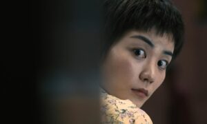 chungking express cinematography by christopher doyle establishing shot side lighting artificial light shot 051