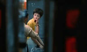 chungking express cinematography by christopher doyle night medium close up side lighting artificial light shot 008