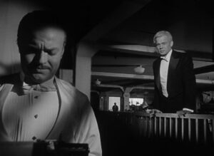 citizen kane cinematography by gregg toland close up three shot artificial light shot 018