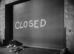 citizen kane cinematography by gregg toland day establishing shot daylight shot 055