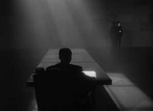 citizen kane cinematography by gregg toland interior medium close up moonlight shot 004