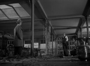 citizen kane cinematography by gregg toland interior medium wide shot shot 039