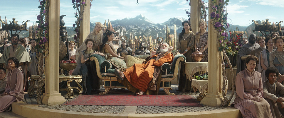 Thor: Ragnarok (2017) - Cinematography Analysis