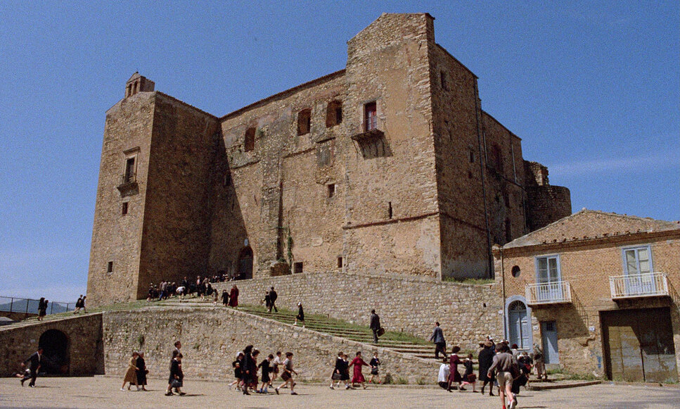 Cinema Paradiso (1988) - Cinematography Analysis