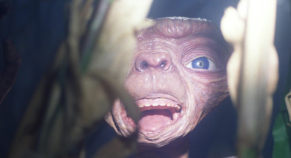 E.T. the Extra-Terrestrial (1982) - Cinematography Analysis