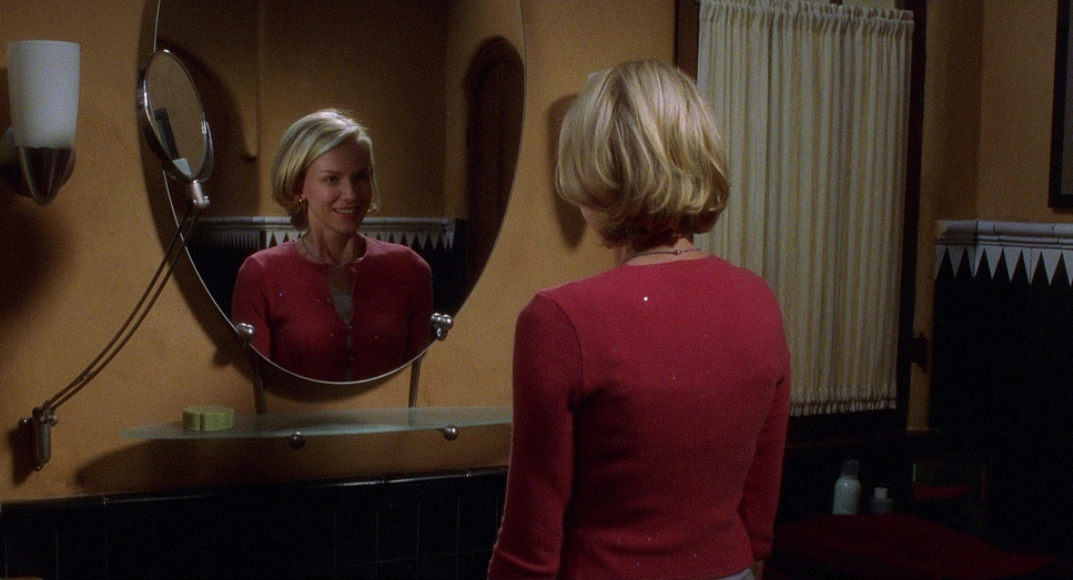 Mulholland Drive (2001) - Cinematography Analysis