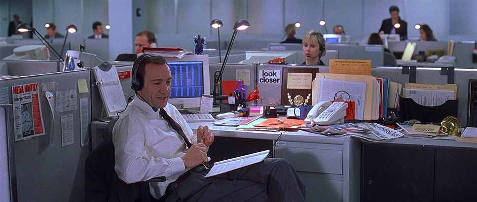 American Beauty (1999) - Cinematography Analysis