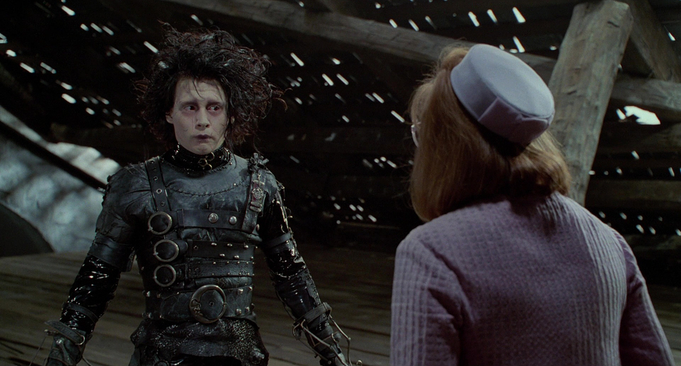 Edward Scissorhands (1990) - Cinematography Analysis