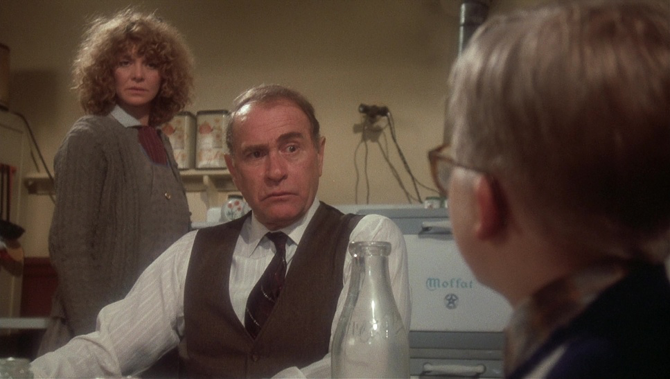 A Christmas Story (1983) - Cinematography Analysis