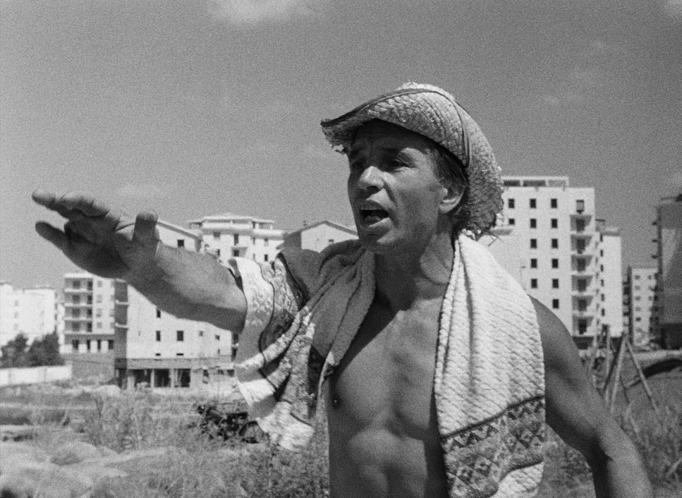 Nights of Cabiria (1957) - Cinematography Analysis