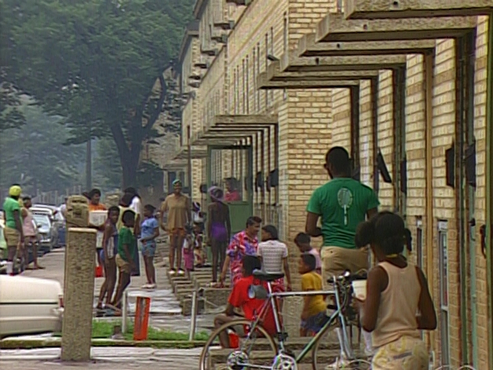 Hoop Dreams (1994) - Cinematography Analysis