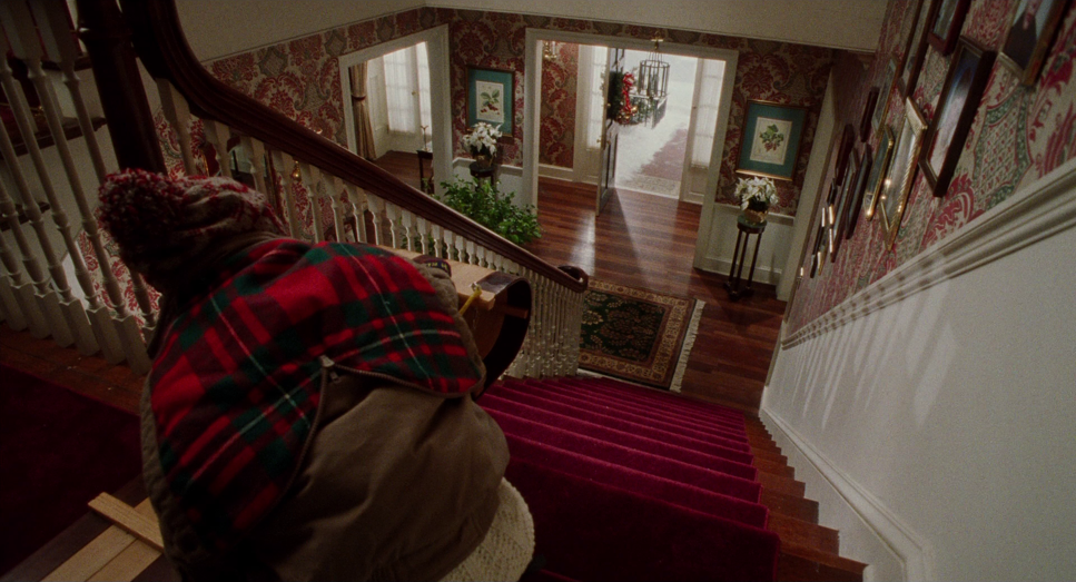 Home Alone (1990) - Cinematography Analysis