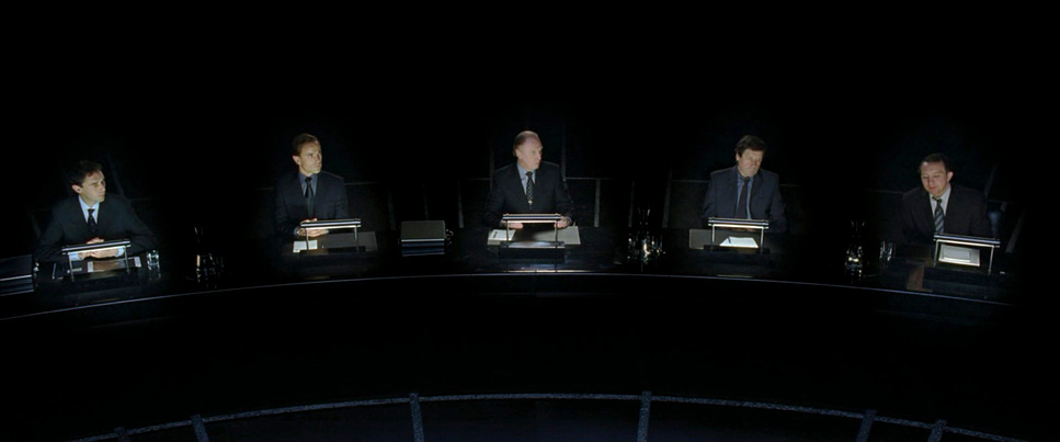 V FOR VENDETTA (2005) - CINEMATOGRAPHY ANALYSIS