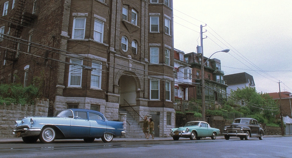 Catch Me If You Can (2002) - Cinematography Analysis