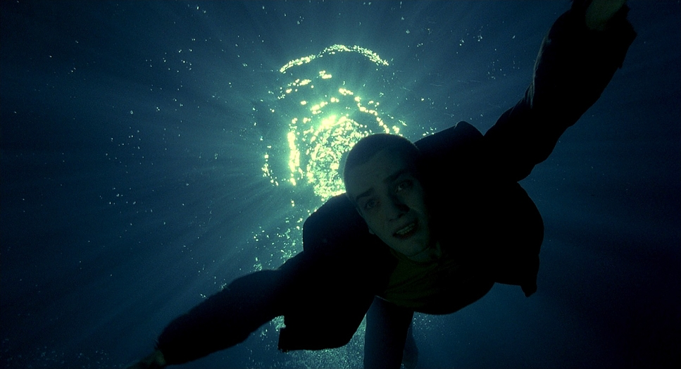 Trainspotting (1996) - Cinematography Analysis