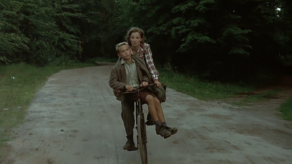 Downfall (2004) - Cinematography Analysis