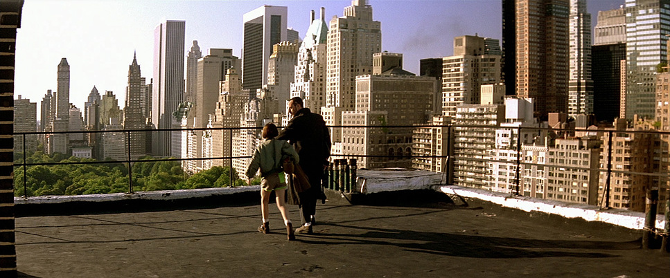 LÉON: THE PROFESSIONAL (1994) - CINEMATOGRAPHY ANALYSIS