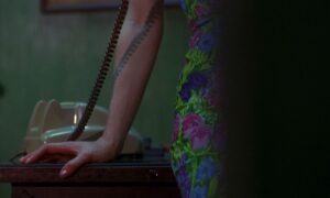 in the mood for love cinematography by christopher doyle night establishing shot artificial light shot 016