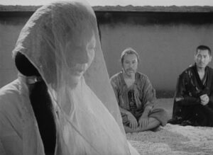 rashomon cinematography by kazuo miyagawa day extreme close up three shot hard light daylight shot 021