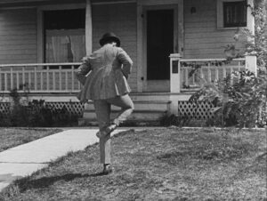 sherlock jr cinematography by elgin lessley day medium shot hard light sunlight shot 064