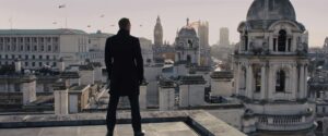 skyfall cinematography by roger deakins day medium shot backlight daylight shot 038
