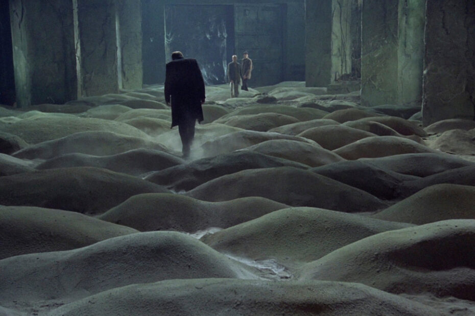 Stalker (1979) - Cinematography Analysis