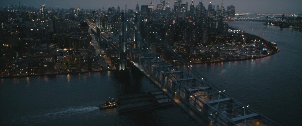 the batman cinematography by greig fraser establishing shot artificial light shot 039