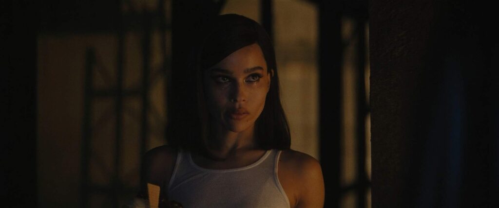 the batman cinematography by greig fraser interior night close up artificial light shot 026