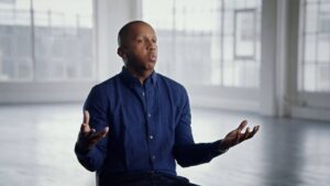 13th cinematography by kira kelly day extreme close up backlight sunny shot 071