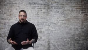 13th cinematography by kira kelly day medium close up backlight daylight shot 030