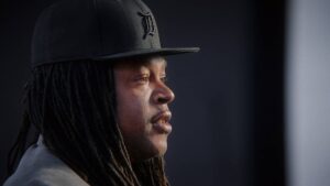 13th cinematography by kira kelly extreme close up silhouette artificial light shot 034