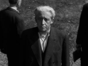 a man escaped cinematography by l once henri burel extreme close up three shot artificial light shot 062