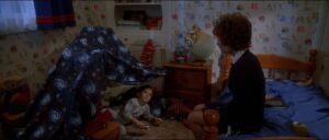 apollo 13 cinematography by dean cundey medium close up artificial light shot 025