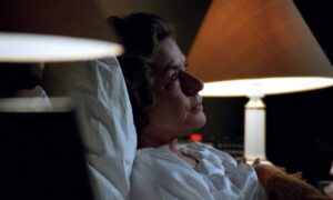 autumn sonata cinematography by sven nykvist day extreme close up hard light shot 050