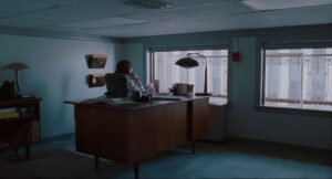 being john malkovich cinematography by lance acord interior day establishing shot fluorescent shot 009